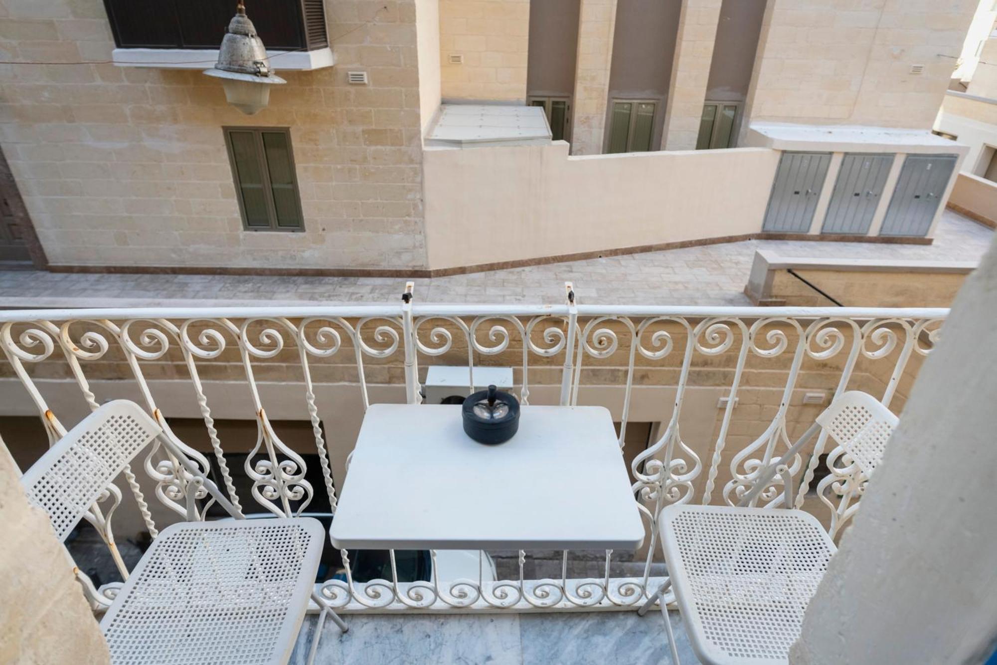 Mandera'S Boutique Suites & Dorms Valletta Kültér fotó